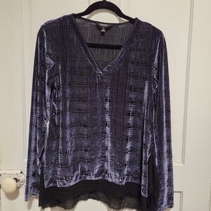 Simply Vera Vera Wang Black and Purple Sheer With Velvet Design Long Sleeve Top